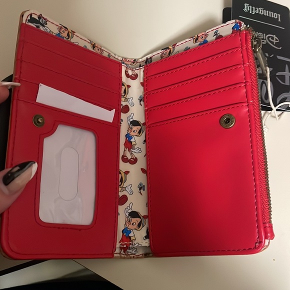 Disney Loungefly Pinocchio Wallet - Picture 3 of 6